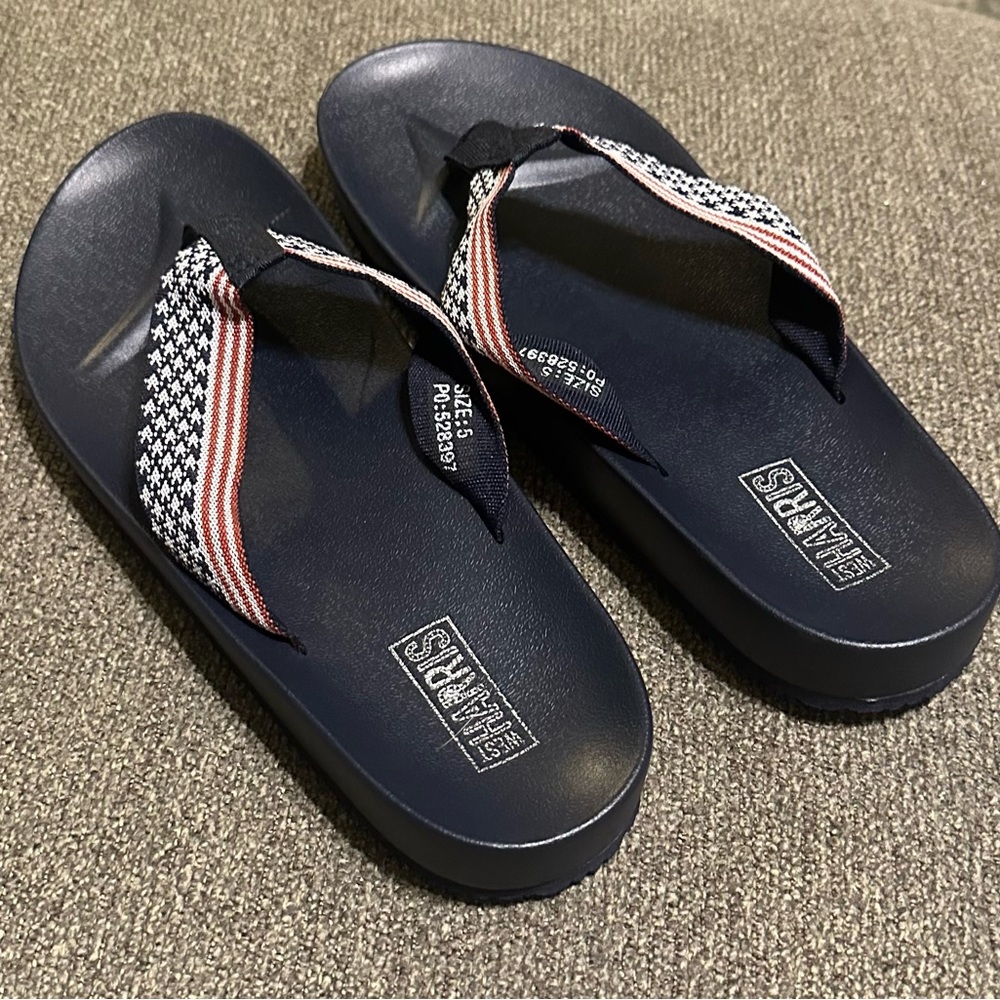 Boys Sandals size 5
